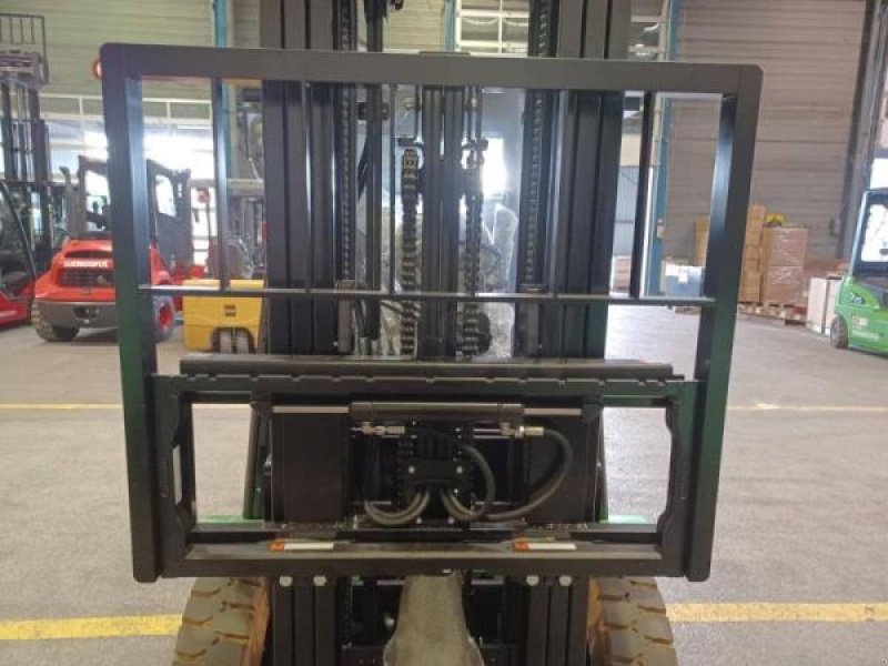 Teleskoplader van het type Hangcha XC25i, Gebrauchtmaschine in senlis (Foto 3)