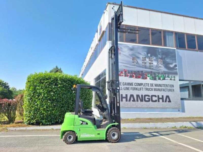 Teleskoplader typu Hangcha XC30i, Gebrauchtmaschine v senlis (Obrázek 11)