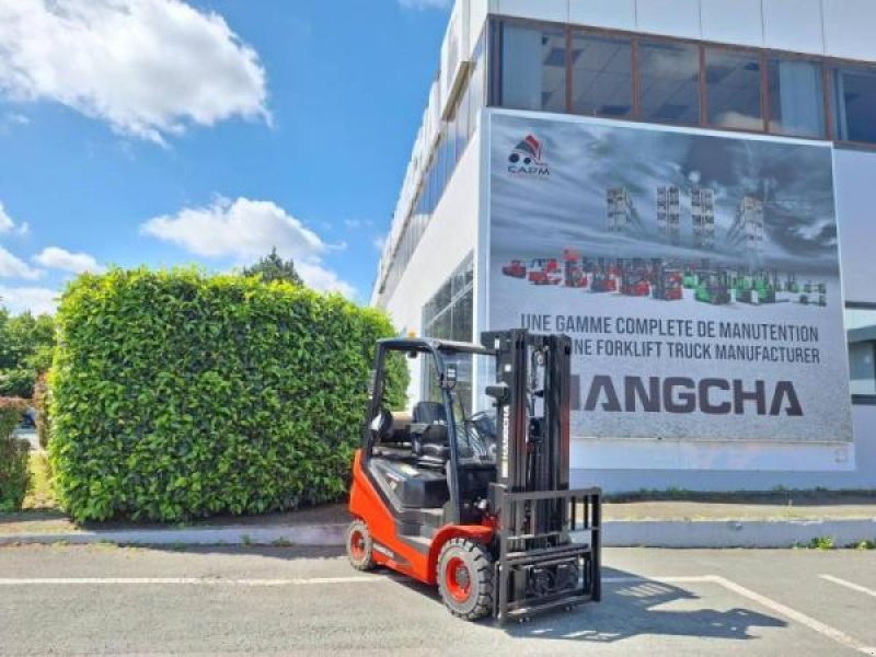 Teleskoplader du type Hangcha XF18G-2, Gebrauchtmaschine en senlis (Photo 3)