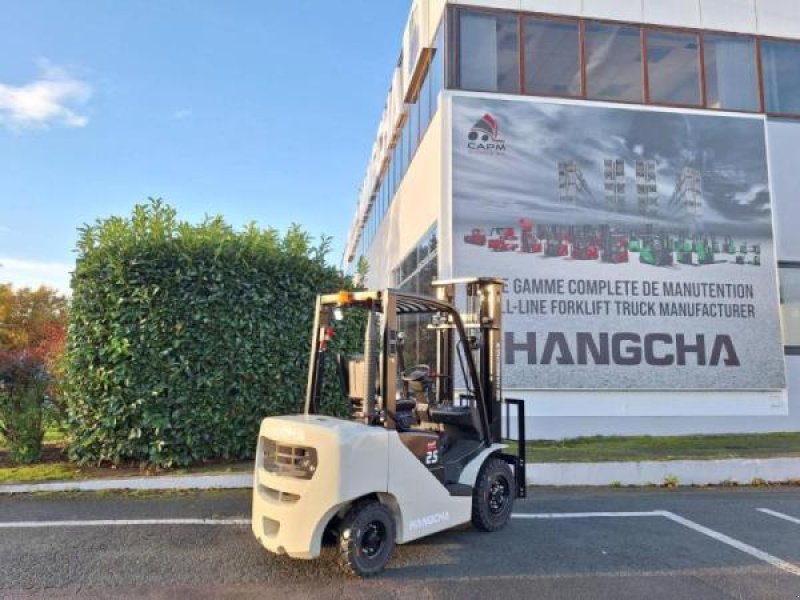 Teleskoplader typu Hangcha XF25D, Gebrauchtmaschine w senlis (Zdjęcie 5)