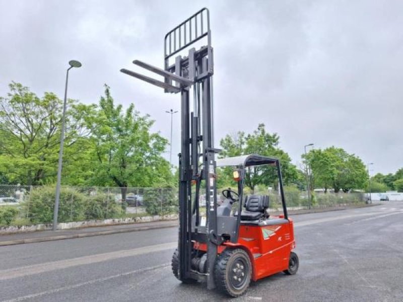 Teleskoplader του τύπου Heli CPD30, Gebrauchtmaschine σε senlis (Φωτογραφία 5)