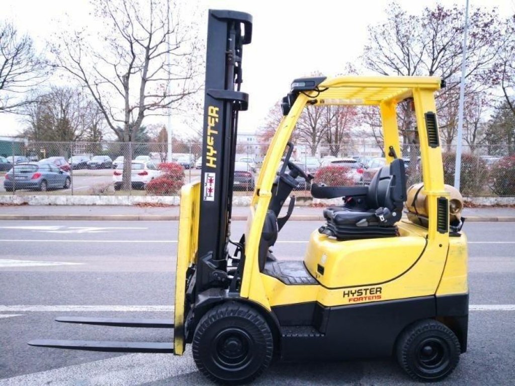 Teleskoplader tip Hyster H1.6FT, Gebrauchtmaschine in senlis (Poză 1)