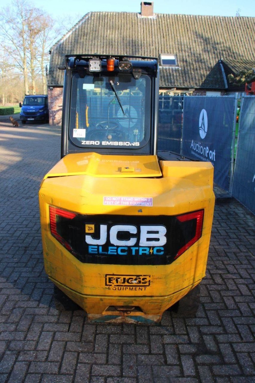 Teleskoplader des Typs JCB 30-19E, Gebrauchtmaschine in Antwerpen (Bild 4)