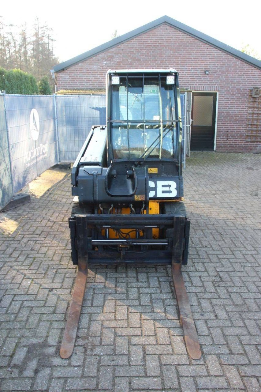 Teleskoplader des Typs JCB 30-19E, Gebrauchtmaschine in Antwerpen (Bild 8)