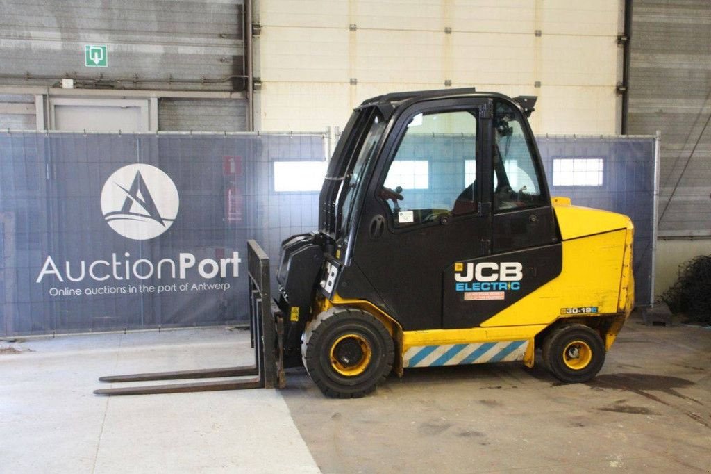 Teleskoplader of the type JCB 30-19E, Gebrauchtmaschine in Antwerpen (Picture 1)