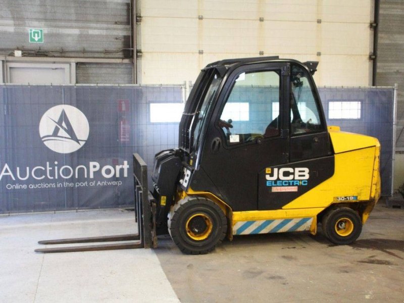 Teleskoplader от тип JCB 30-19E, Gebrauchtmaschine в Antwerpen (Снимка 1)