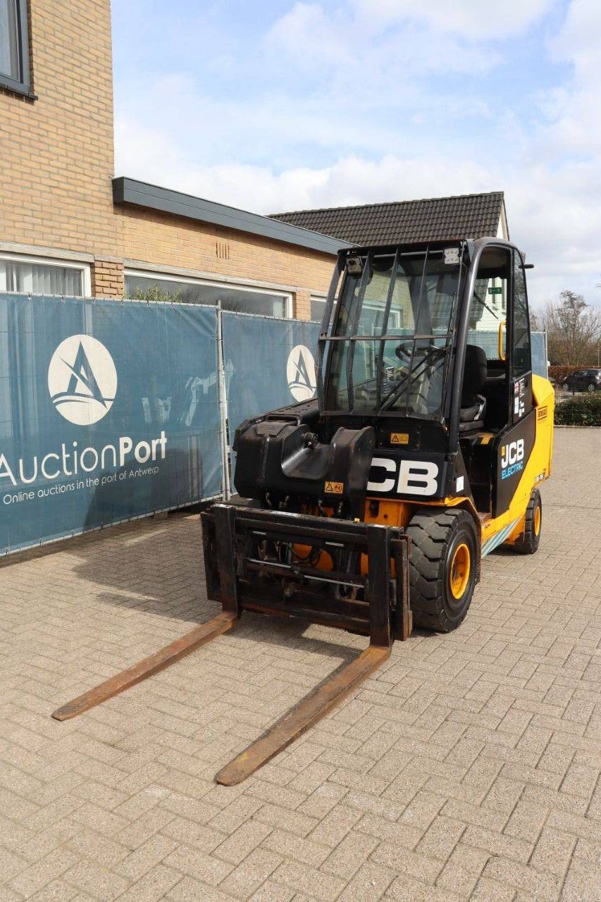 Teleskoplader van het type JCB 30-19E, Gebrauchtmaschine in Antwerpen (Foto 10)