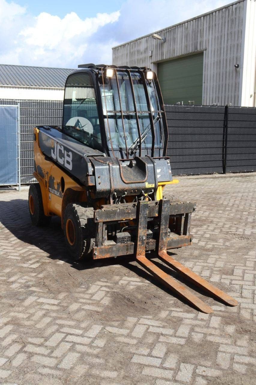 Teleskoplader типа JCB 30D 4x4, Gebrauchtmaschine в Antwerpen (Фотография 8)