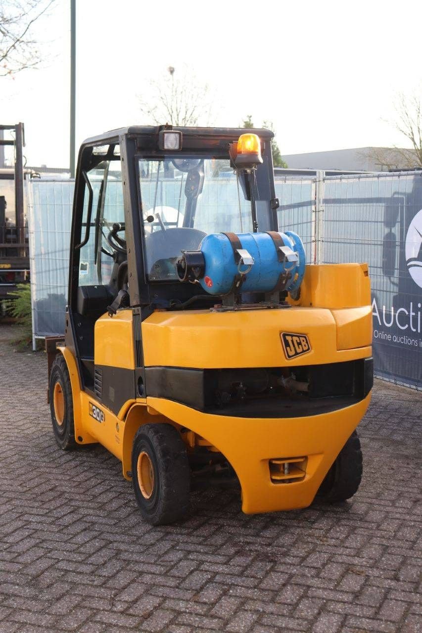 Teleskoplader типа JCB 30G, Gebrauchtmaschine в Antwerpen (Фотография 4)