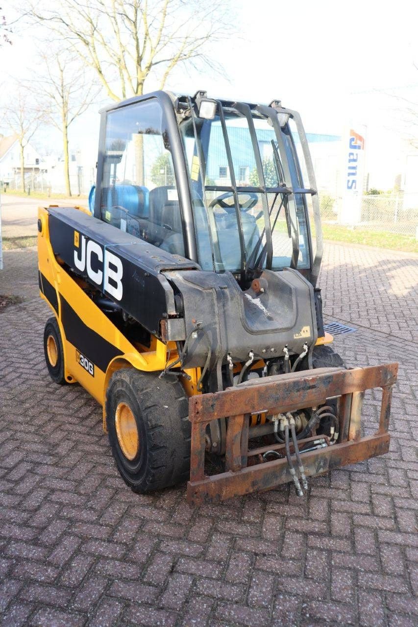 Teleskoplader типа JCB 30G, Gebrauchtmaschine в Antwerpen (Фотография 8)