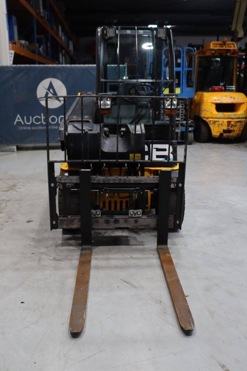 Teleskoplader του τύπου JCB 35D, Gebrauchtmaschine σε Antwerpen (Φωτογραφία 8)