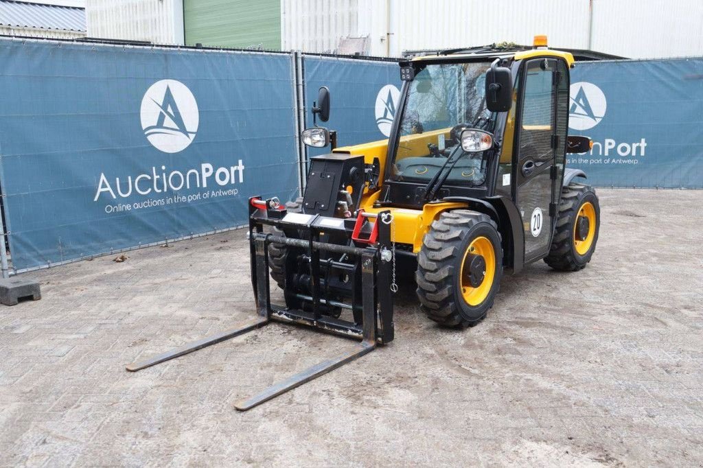 Teleskoplader tip JCB 512-40, Gebrauchtmaschine in Antwerpen (Poză 10)