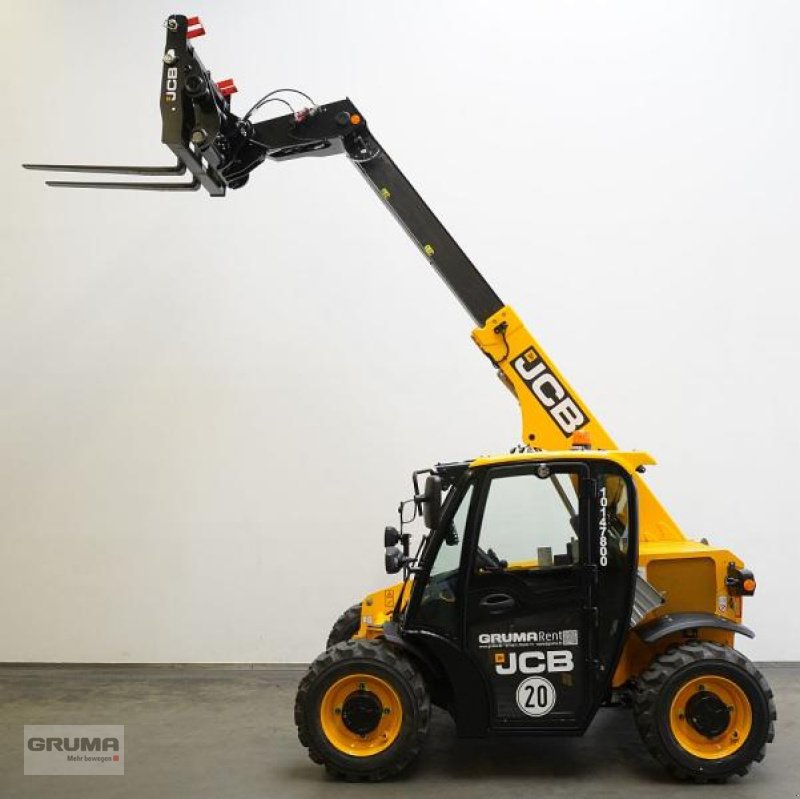 Teleskoplader des Typs JCB 514-40, Gebrauchtmaschine in Friedberg-Derching (Bild 4)