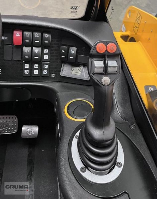 Teleskoplader des Typs JCB 514-40, Gebrauchtmaschine in Friedberg-Derching (Bild 5)