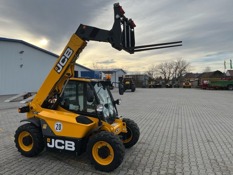 Teleskoplader typu JCB 514-40, Gebrauchtmaschine v Ebersbach (Obrázek 2)