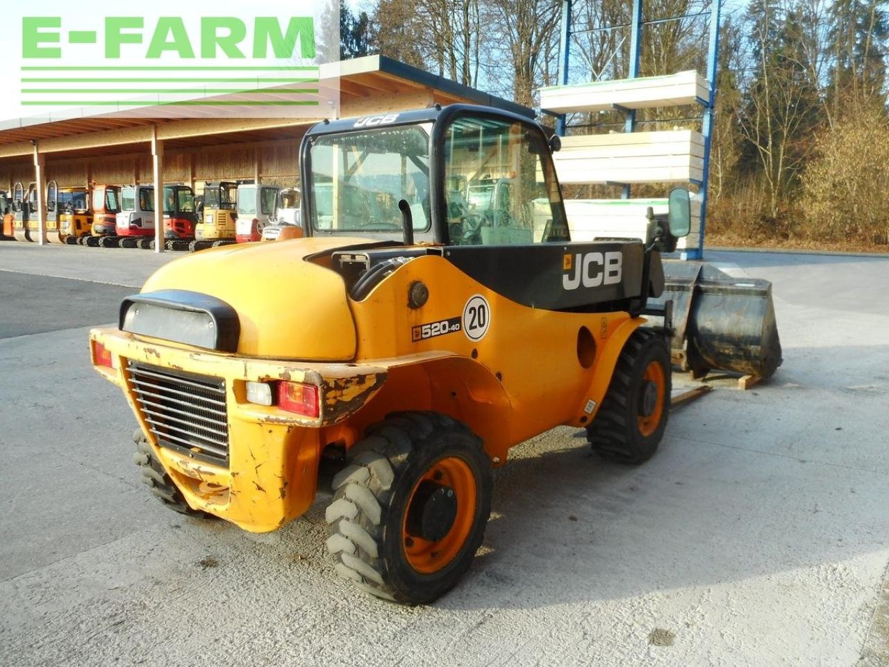 Teleskoplader des Typs JCB 520-40 mit schaufel und gabel, Gebrauchtmaschine in ST. NIKOLAI/DR. (Bild 4)