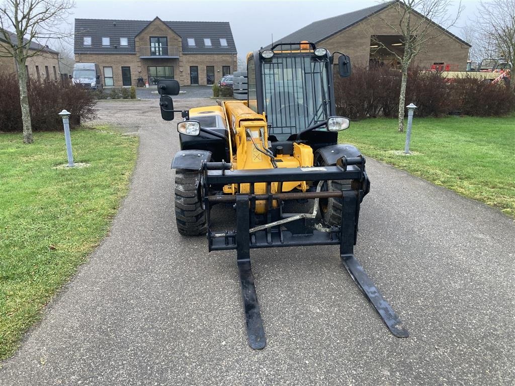 Teleskoplader des Typs JCB 525 525-60, Gebrauchtmaschine in Horsens (Bild 4)