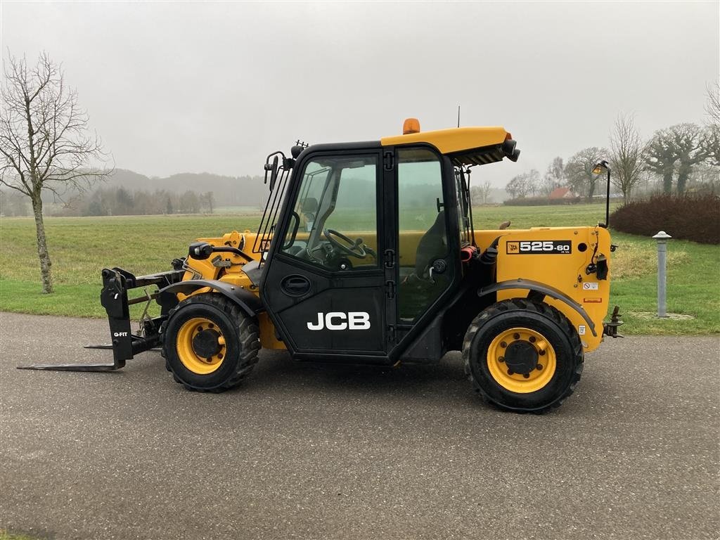 Teleskoplader des Typs JCB 525 525-60, Gebrauchtmaschine in Horsens (Bild 2)