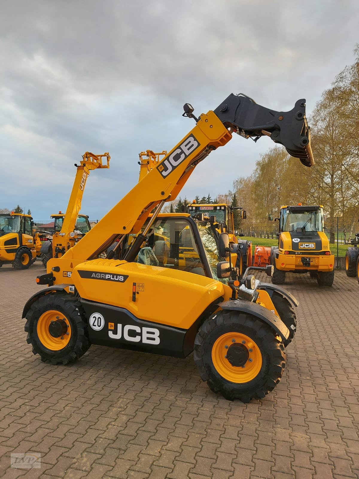 Teleskoplader des Typs JCB 525-60 Agri Plus, Gebrauchtmaschine in Pegnitz (Bild 2)