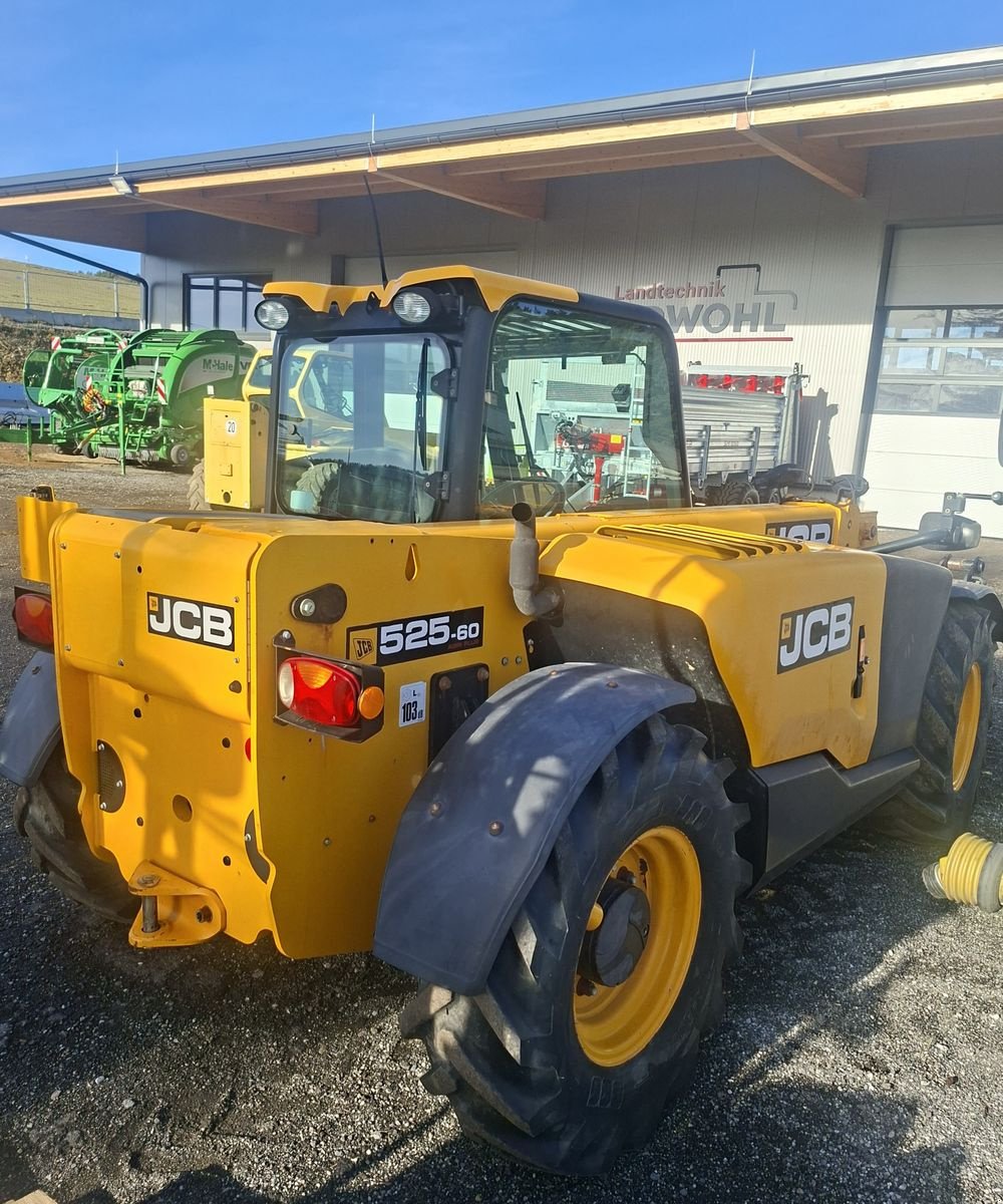 Teleskoplader van het type JCB 525-60 AGRI PLUS, Gebrauchtmaschine in Hollenthon (Foto 4)