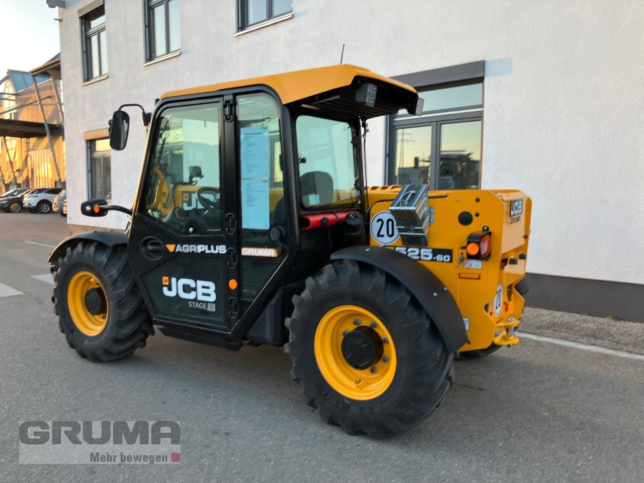 Teleskoplader от тип JCB 525 - 60 Agri Plus, Neumaschine в Friedberg-Derching (Снимка 3)