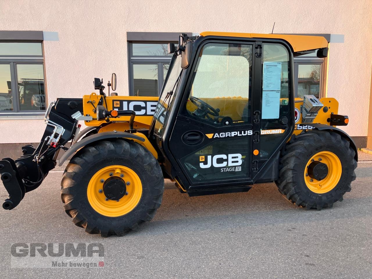 Teleskoplader от тип JCB 525 - 60 Agri Plus, Neumaschine в Friedberg-Derching (Снимка 9)