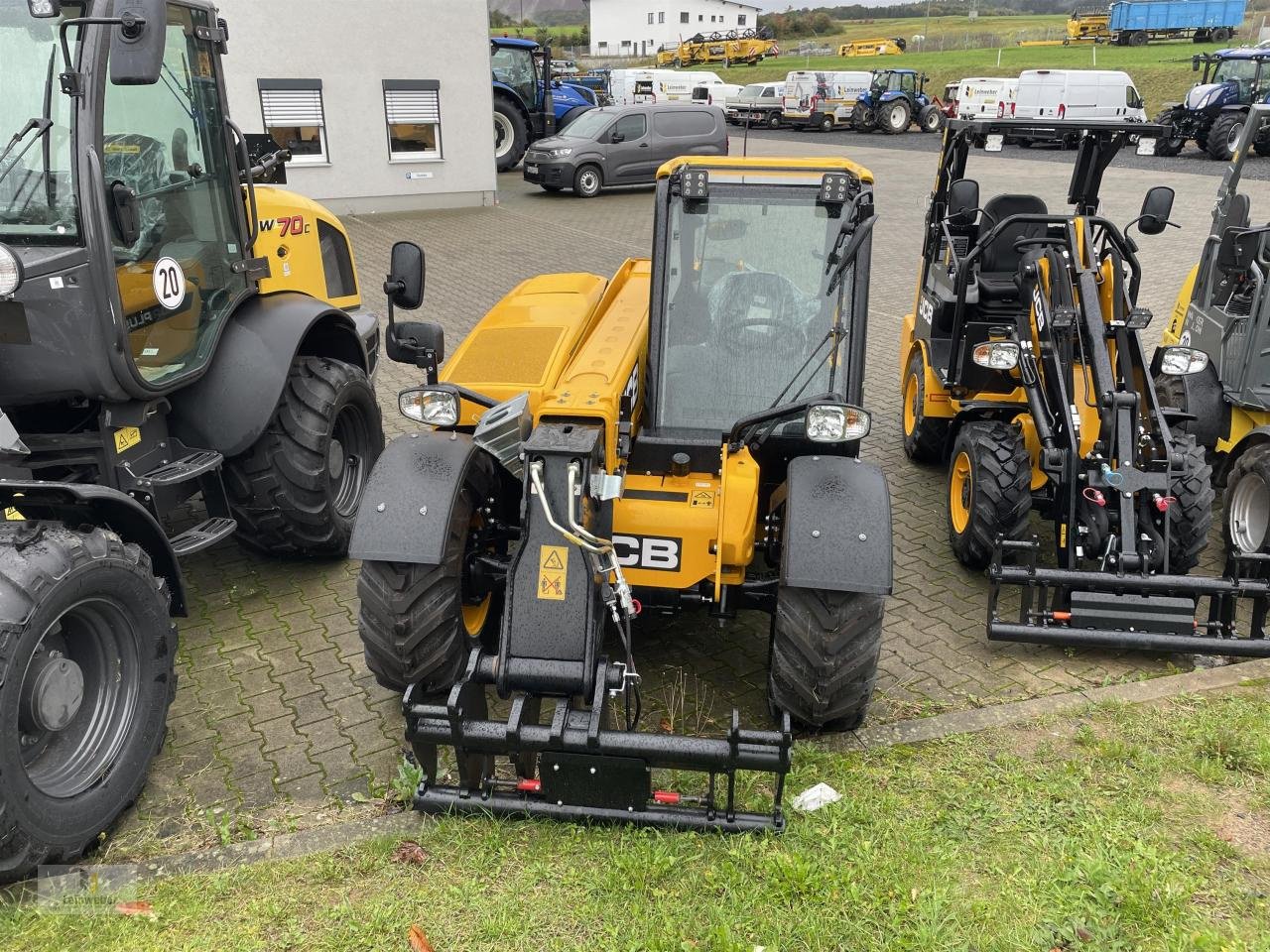 Teleskoplader des Typs JCB 525-60 Agri Plus, Neumaschine in Neuhof - Dorfborn (Bild 4)