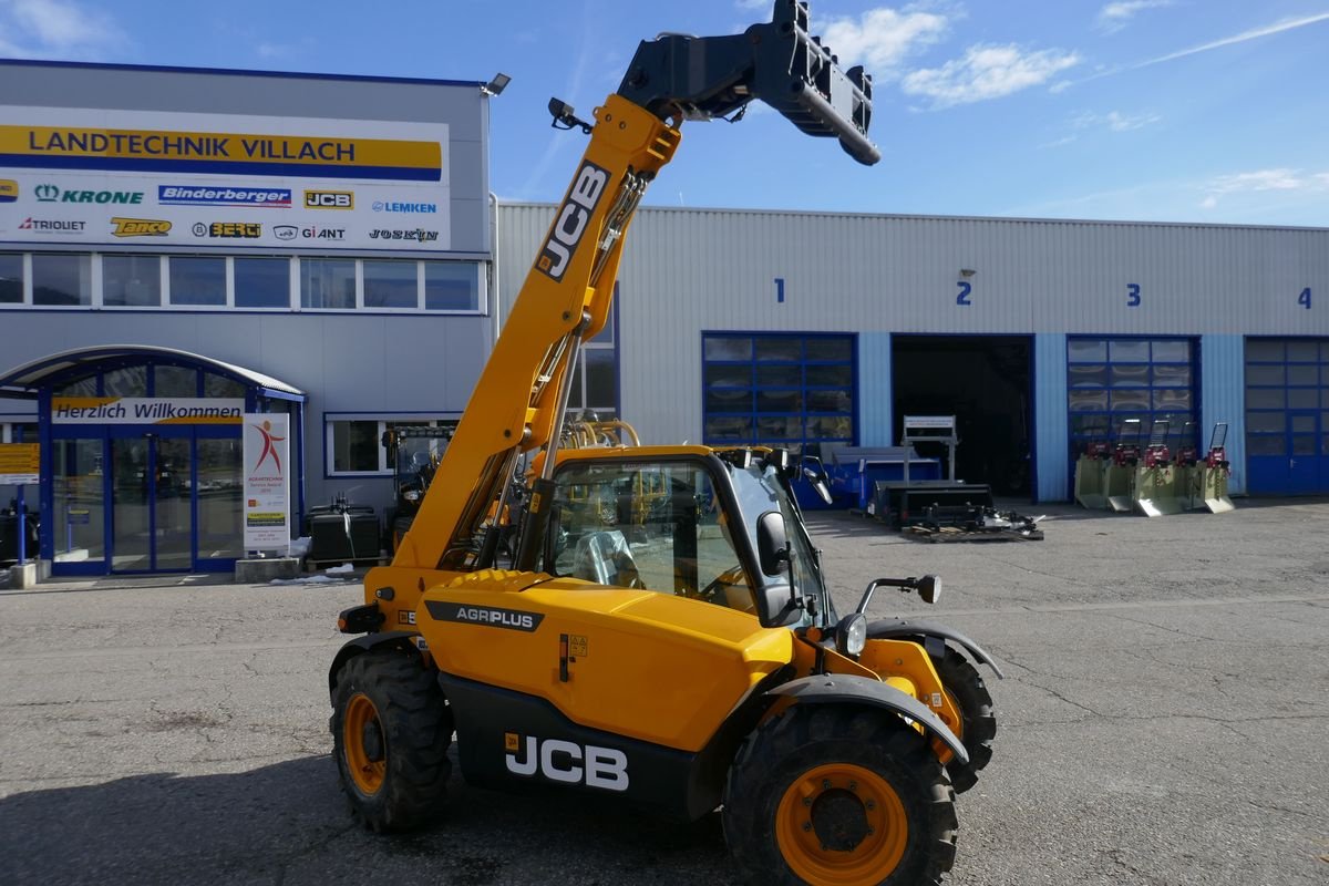 Teleskoplader типа JCB 525-60 Agri Plus, Gebrauchtmaschine в Villach (Фотография 3)