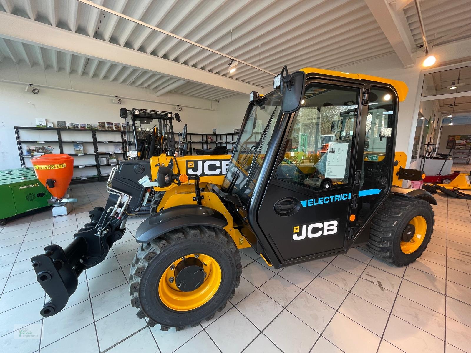 Teleskoplader typu JCB 525-60-E, Gebrauchtmaschine v Bad Kötzting (Obrázek 1)