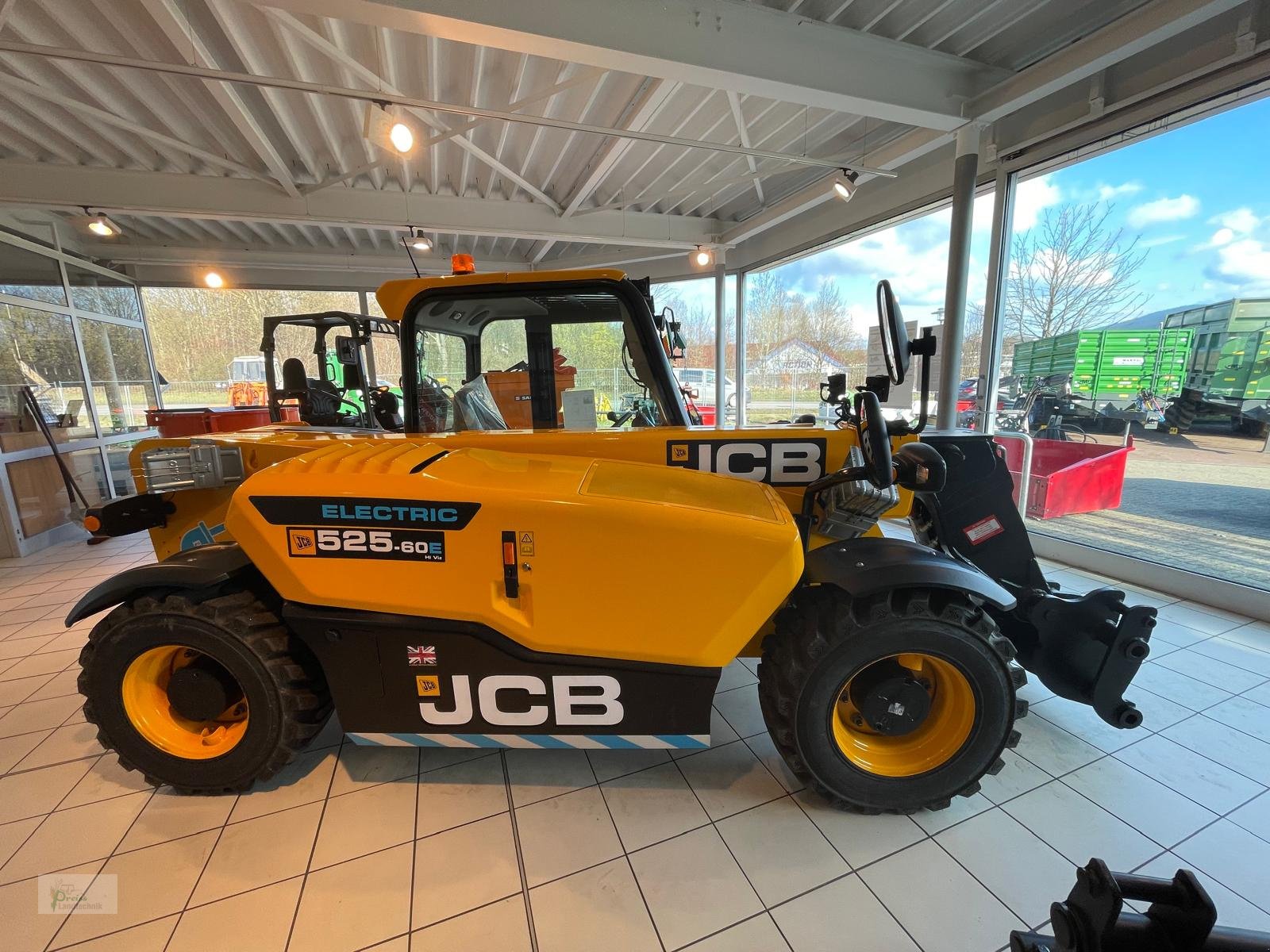 Teleskoplader typu JCB 525-60-E, Gebrauchtmaschine v Bad Kötzting (Obrázek 8)