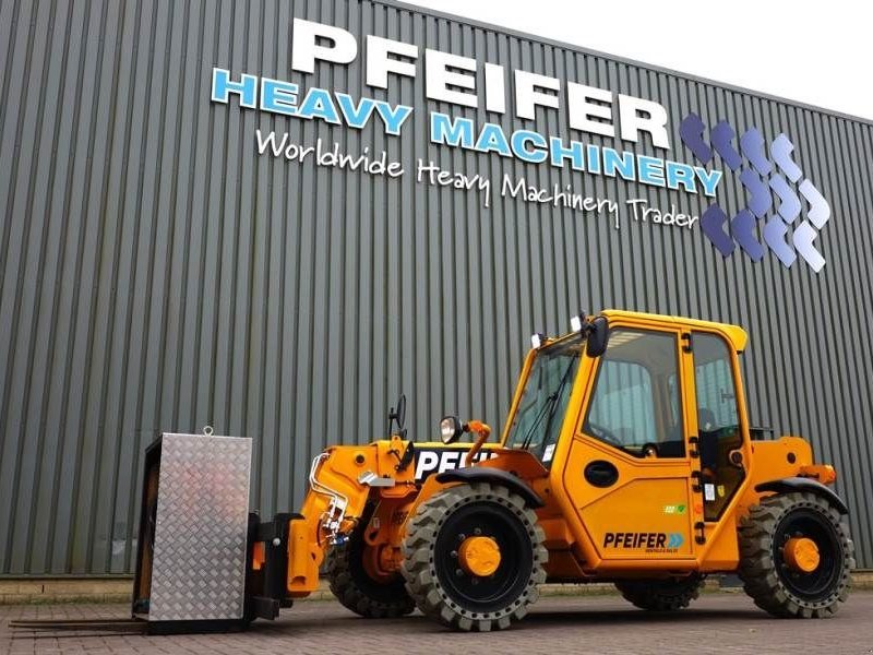 Teleskoplader des Typs JCB 525-60E Valid inspection, *Guarantee! Fully Electr, Gebrauchtmaschine in Groenlo (Bild 1)