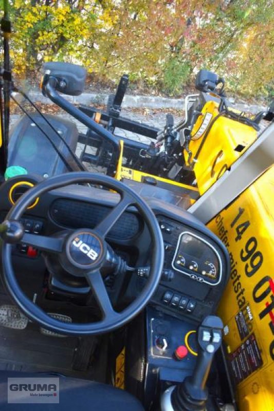 Teleskoplader of the type JCB 525-60HI-VIZ, Gebrauchtmaschine in Friedberg-Derching (Picture 3)