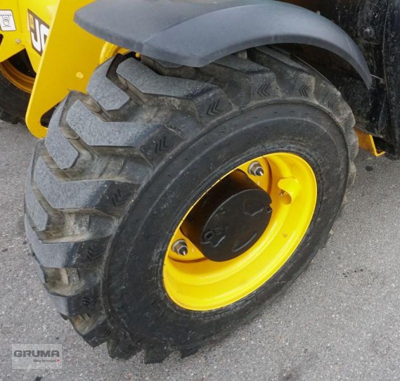 Teleskoplader tip JCB 525-60HI-VIZ, Gebrauchtmaschine in Friedberg-Derching (Poză 5)