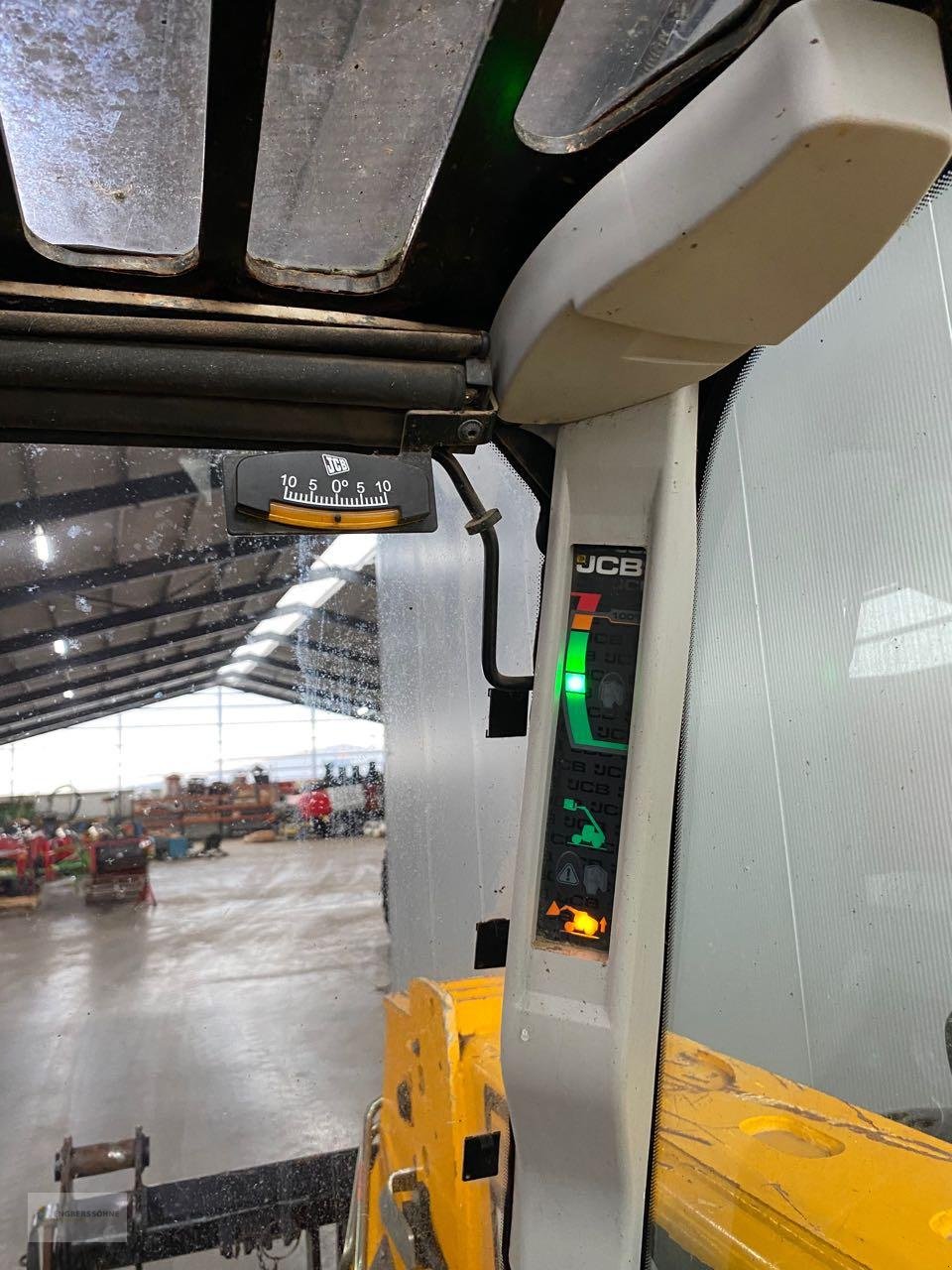 Teleskoplader des Typs JCB 527-58 Agri, Gebrauchtmaschine in Twist - Rühlerfeld (Bild 13)