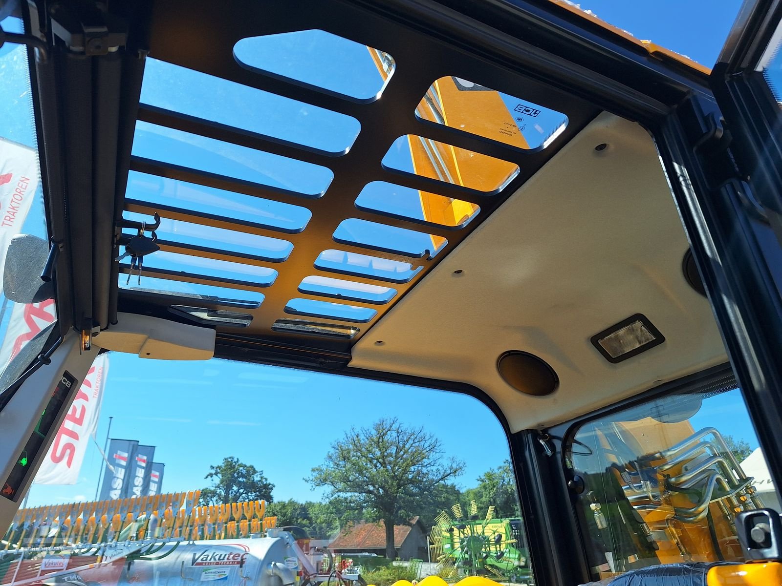 Teleskoplader des Typs JCB 530-60 Agri Super, Neumaschine in Aurolzmünster (Bild 28)