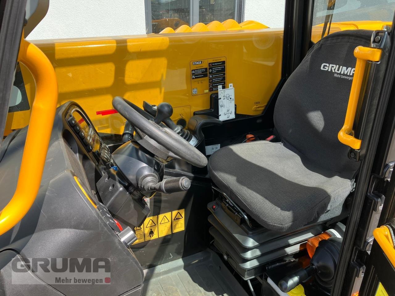 Teleskoplader des Typs JCB 530-60 Agri Super, Neumaschine in Friedberg-Derching (Bild 10)