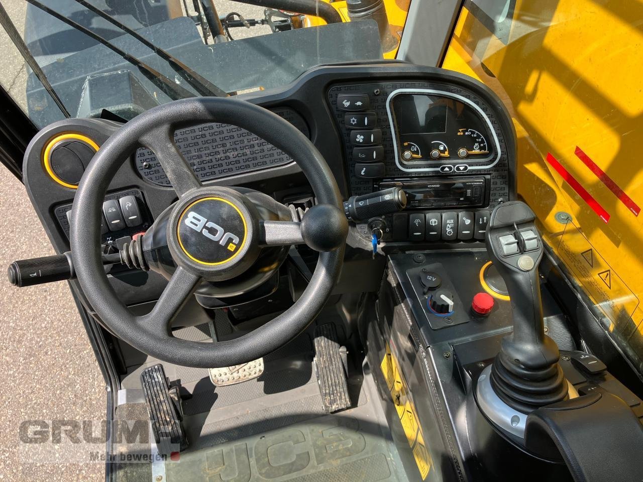 Teleskoplader des Typs JCB 530-60 Agri Super, Neumaschine in Friedberg-Derching (Bild 11)