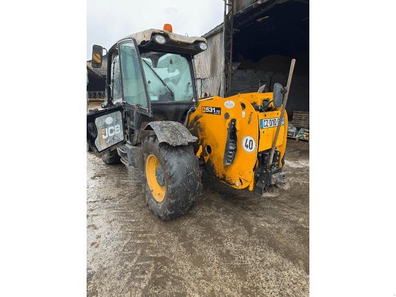 Teleskoplader типа JCB 531-70 AGRISUPER, Gebrauchtmaschine в ESCAUDOEUVRES (Фотография 5)