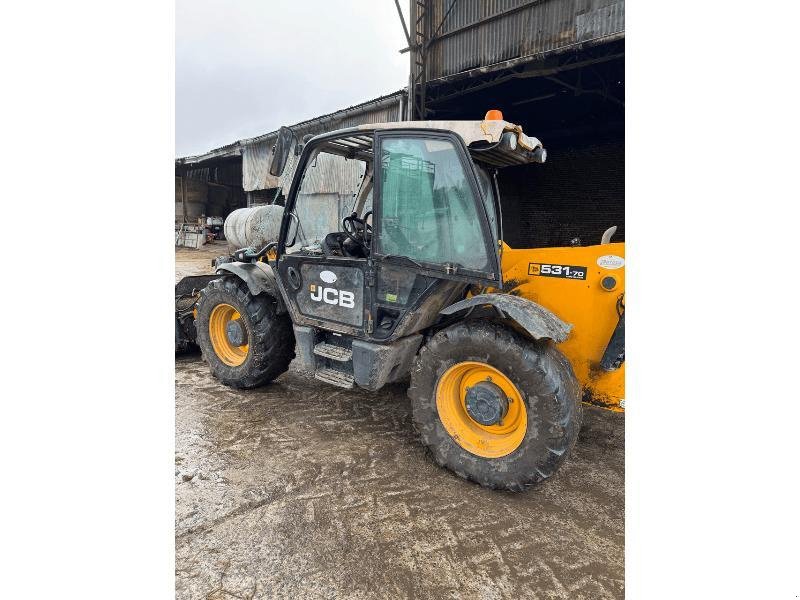 Teleskoplader typu JCB 531-70 AGRISUPER, Gebrauchtmaschine v ESCAUDOEUVRES (Obrázek 1)