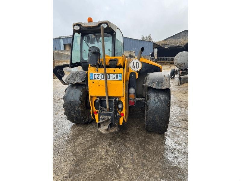 Teleskoplader типа JCB 531-70 AGRISUPER, Gebrauchtmaschine в ESCAUDOEUVRES (Фотография 3)