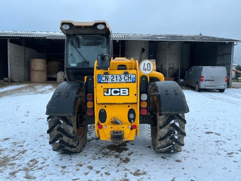 Teleskoplader des Typs JCB 531-70, Gebrauchtmaschine in SAINT-GERMAIN DU PUY (Bild 3)