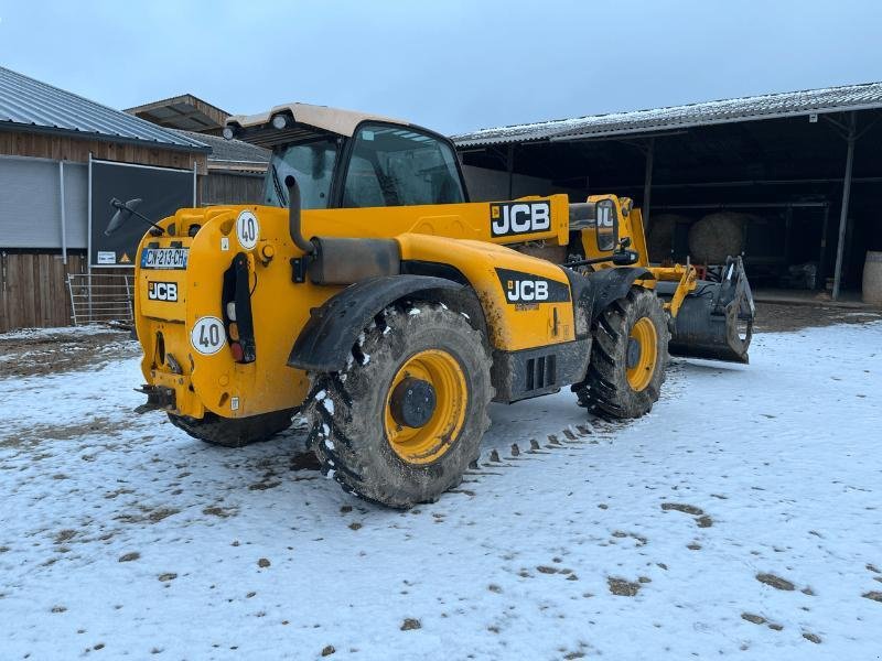 Teleskoplader des Typs JCB 531-70, Gebrauchtmaschine in SAINT-GERMAIN DU PUY (Bild 5)