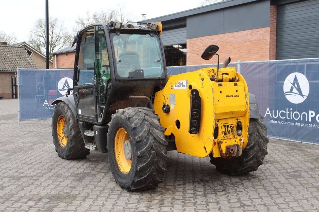 Teleskoplader типа JCB 531-70, Gebrauchtmaschine в Antwerpen (Фотография 4)