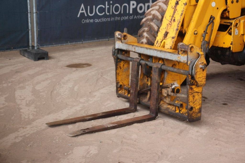 Teleskoplader of the type JCB 531-70, Gebrauchtmaschine in Antwerpen (Picture 9)