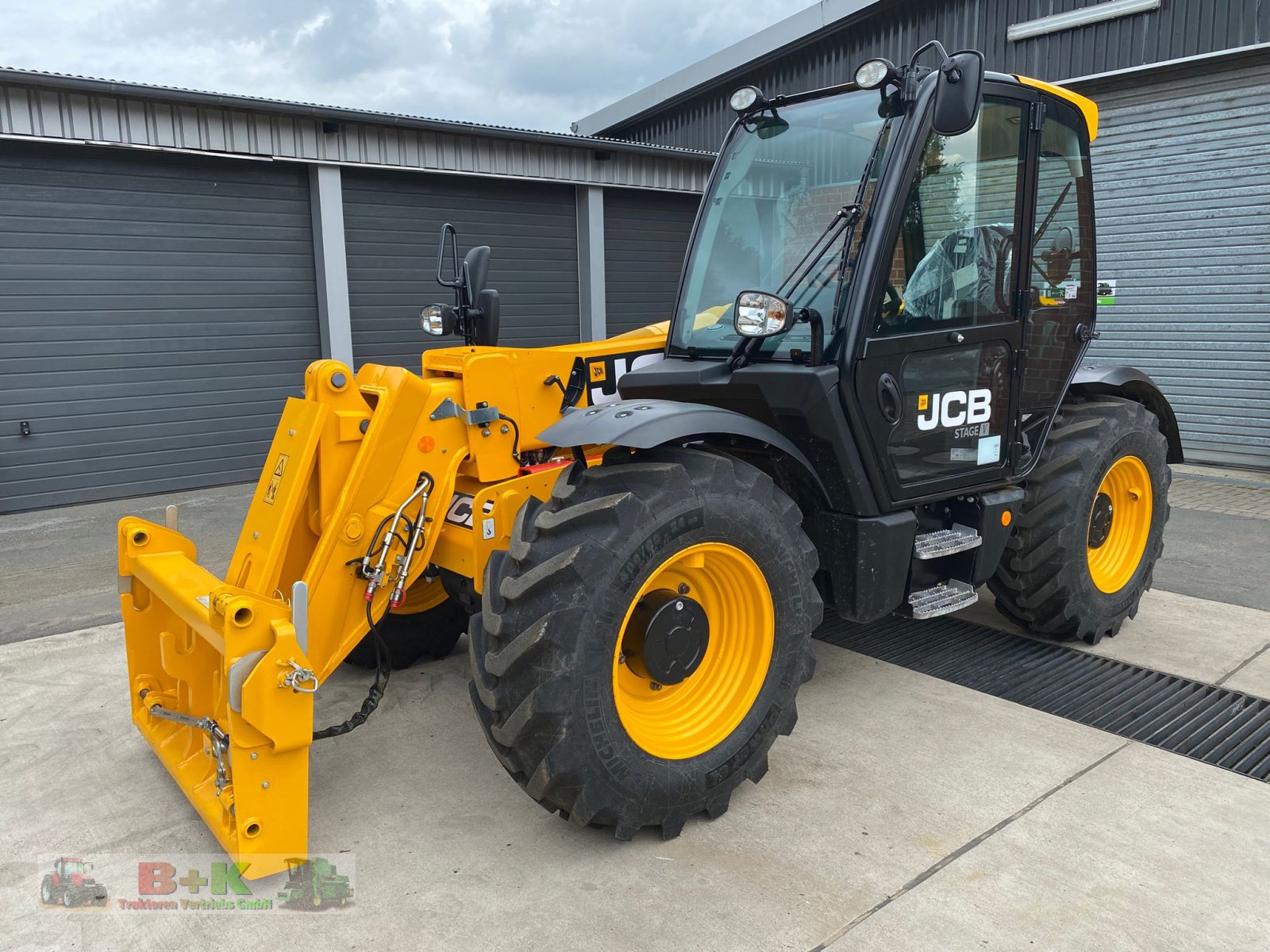 Teleskoplader des Typs JCB 531-70, Gebrauchtmaschine in Kettenkamp (Bild 1)