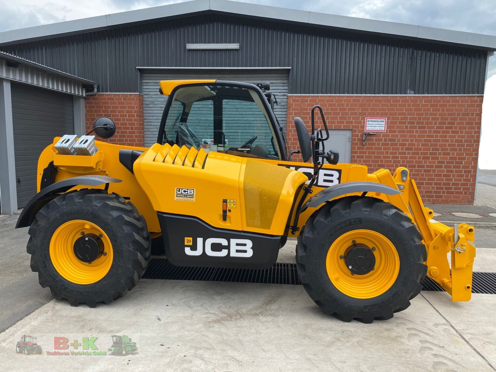 Teleskoplader des Typs JCB 531-70, Gebrauchtmaschine in Kettenkamp (Bild 4)