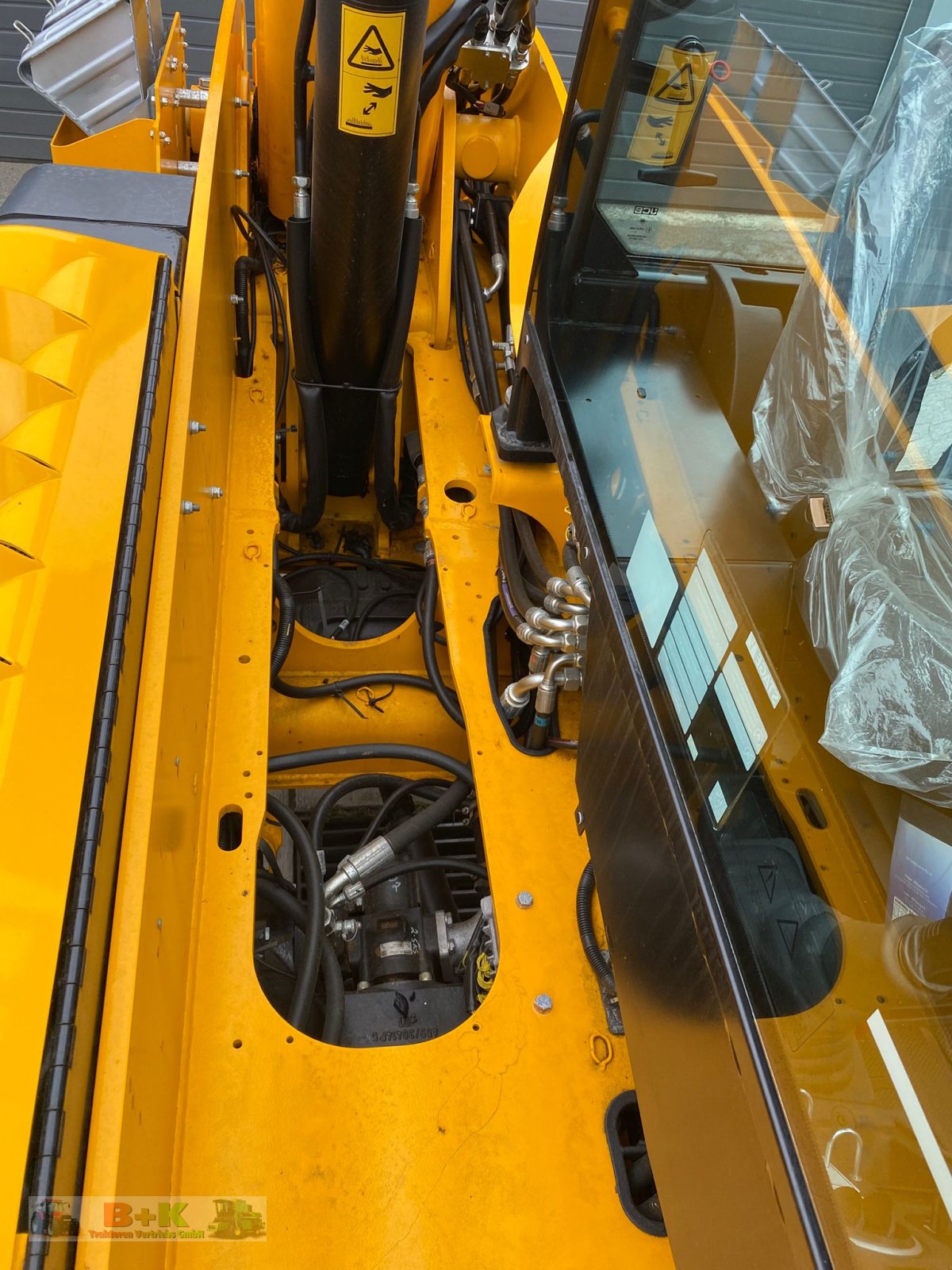 Teleskoplader des Typs JCB 531-70, Gebrauchtmaschine in Kettenkamp (Bild 12)