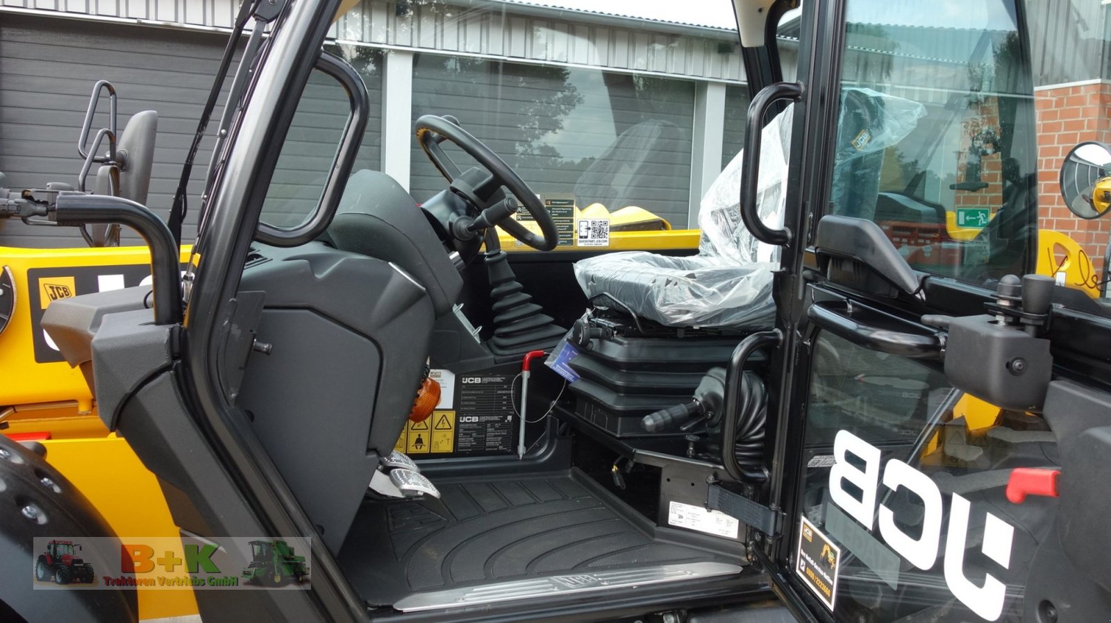 Teleskoplader des Typs JCB 531-70, Gebrauchtmaschine in Kettenkamp (Bild 16)