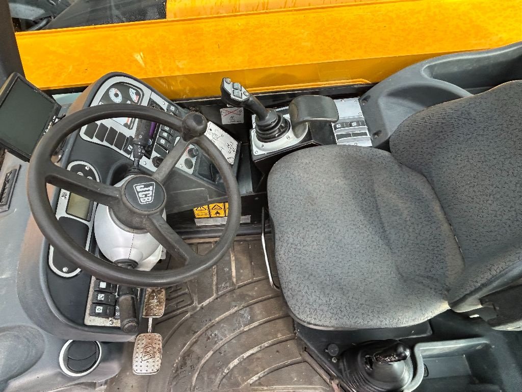 Teleskoplader типа JCB 531-70, Gebrauchtmaschine в Noerdange (Фотография 5)