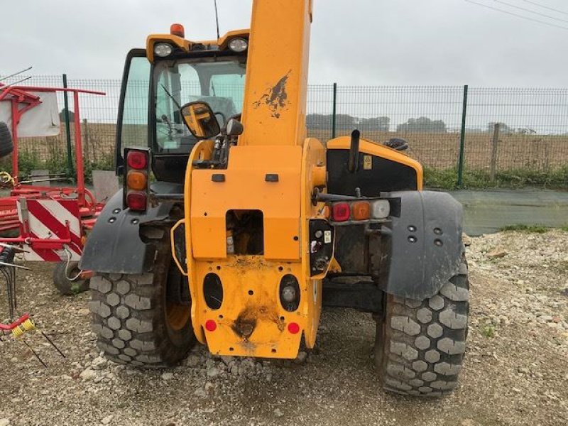 Teleskoplader van het type JCB 531-70AGRI, Gebrauchtmaschine in les hayons (Foto 4)